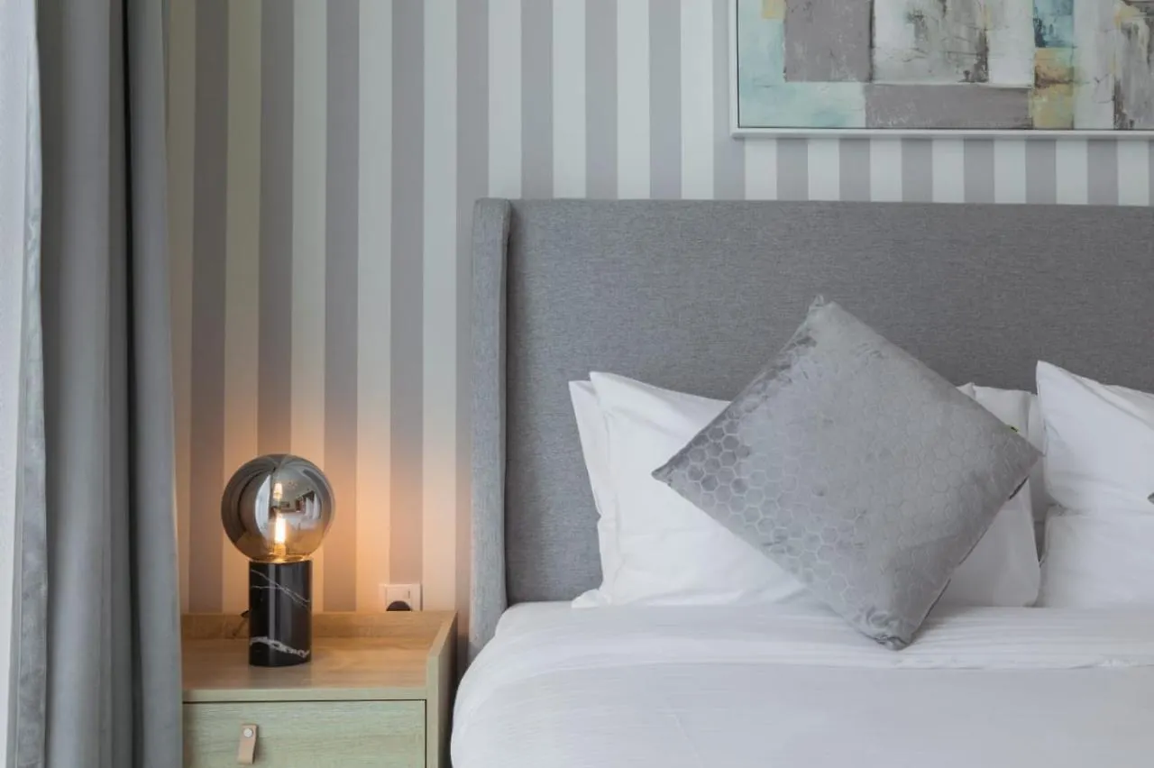 Apartment 1 Bedroom At Harbour Views By Pk Holidays